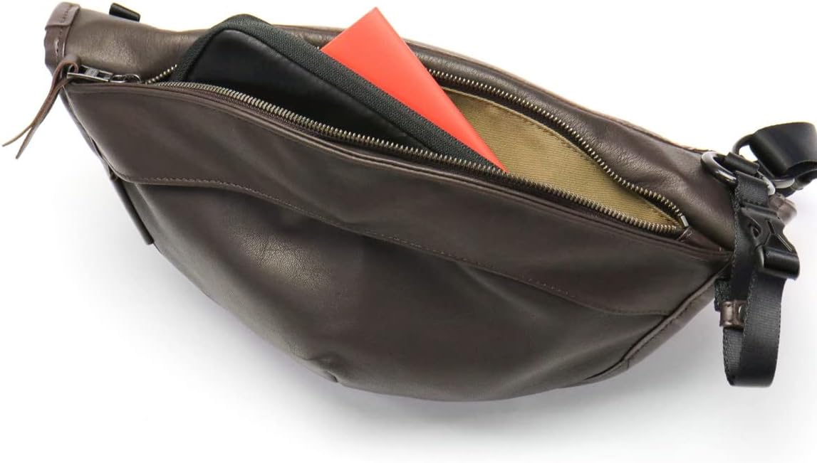 Masterpiece 02870-l face leather ver. Shoulder Bag