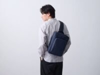 軽さとタフさを両立！毎日使いたくなるバッグ「TOUGH LITE SLING BAG」